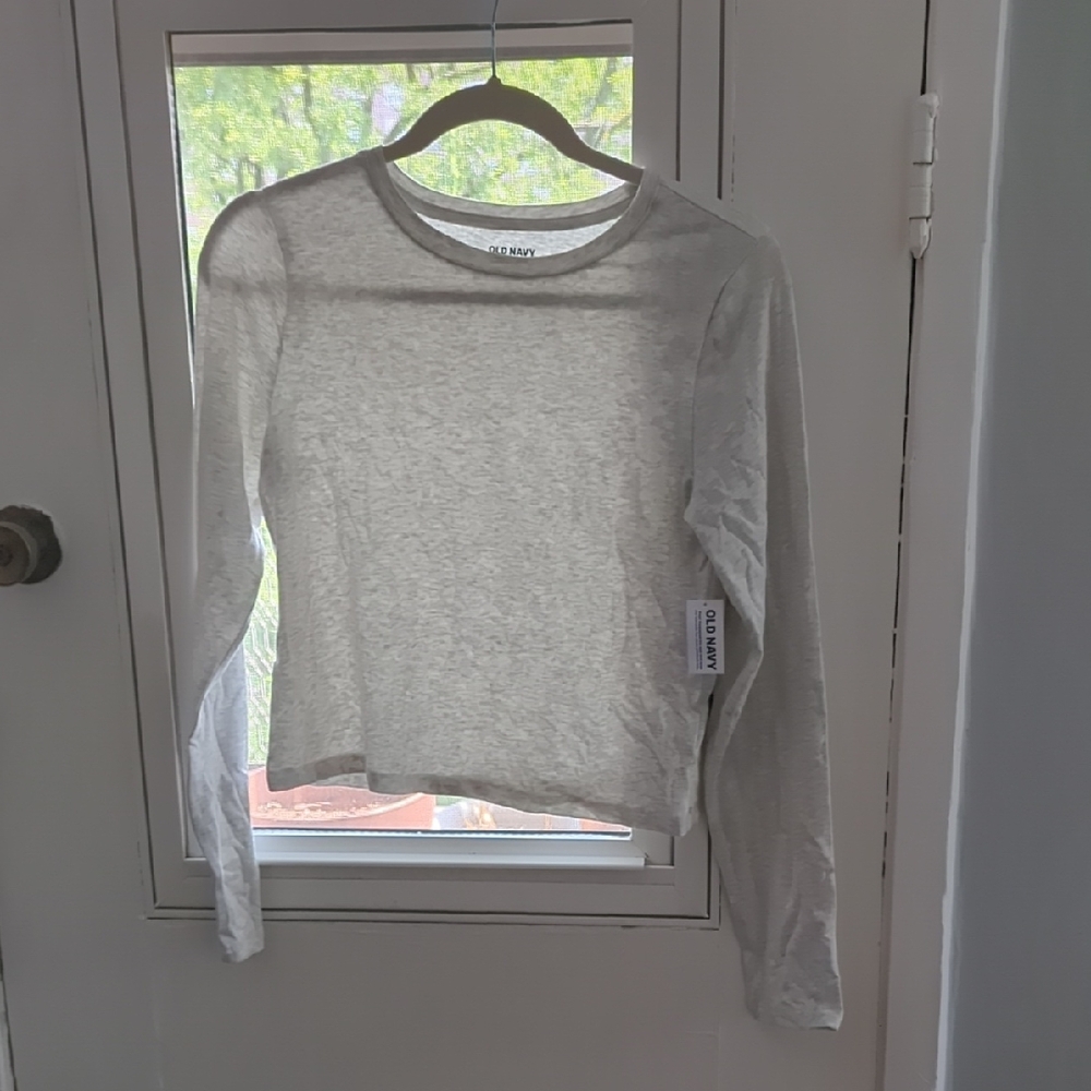 Old Navy Light Gray Bestee Long Sleeve Crop T-Shirt Medium
